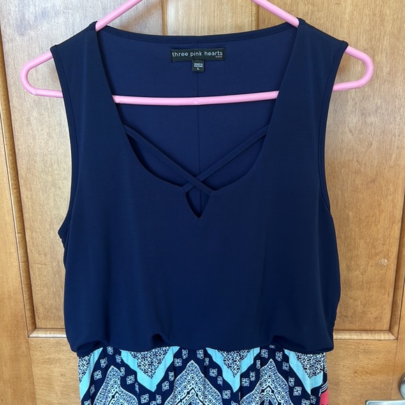 Three Pink hearts Maxi dress!  New without tags!  Size Large - Picture 3 of 6